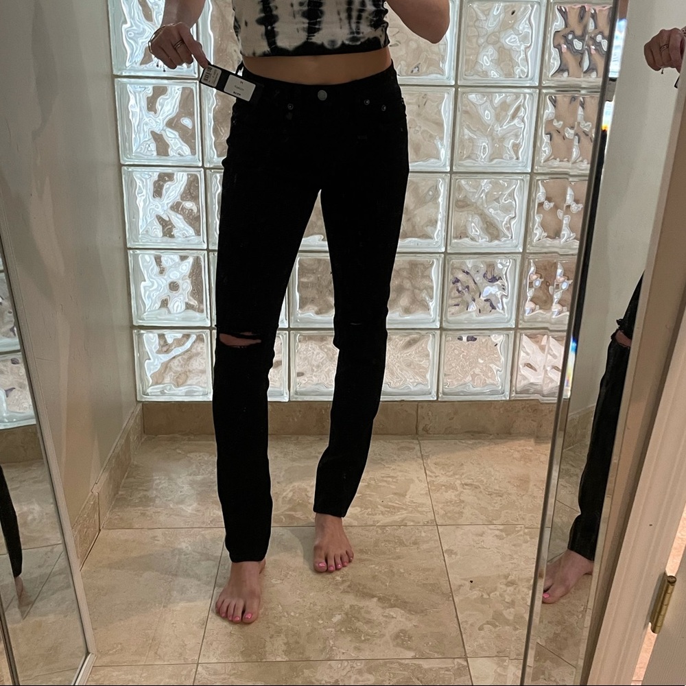 Carmar black jeans💫